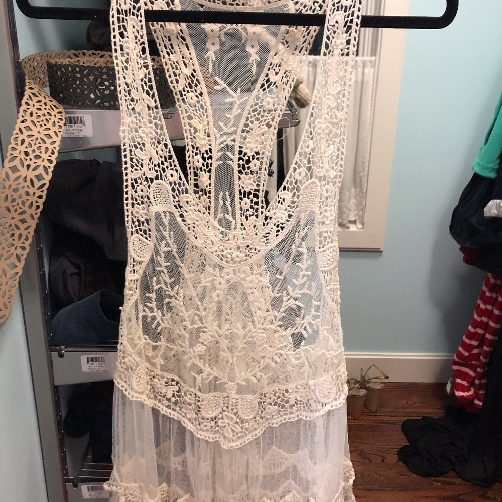 white lacy tank top